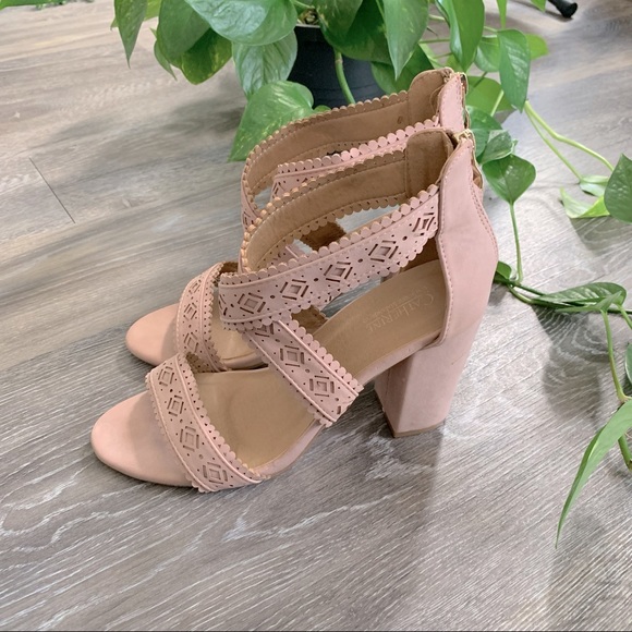 Chunky blush coloured heels with boho pattern - Picture 3 of 5